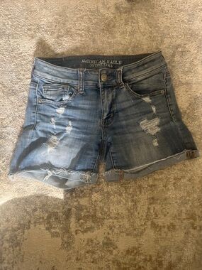 American Eagle Low rise Jean Shorts